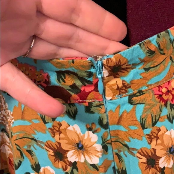 Lindy Bop 1950s round swing skirt - Picture 2 of 5